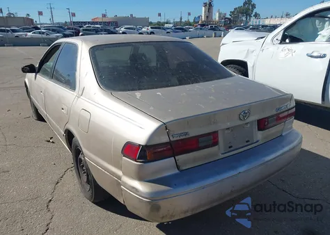 1999 Toyota Camry Le from USA, damaged, VIN JT2BG22K9X0270572